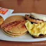 Do Mcdonalds hotcakes have eggs?
