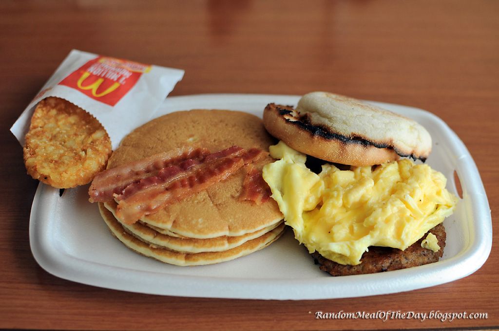 Do Mcdonalds hotcakes have eggs? - Foodly