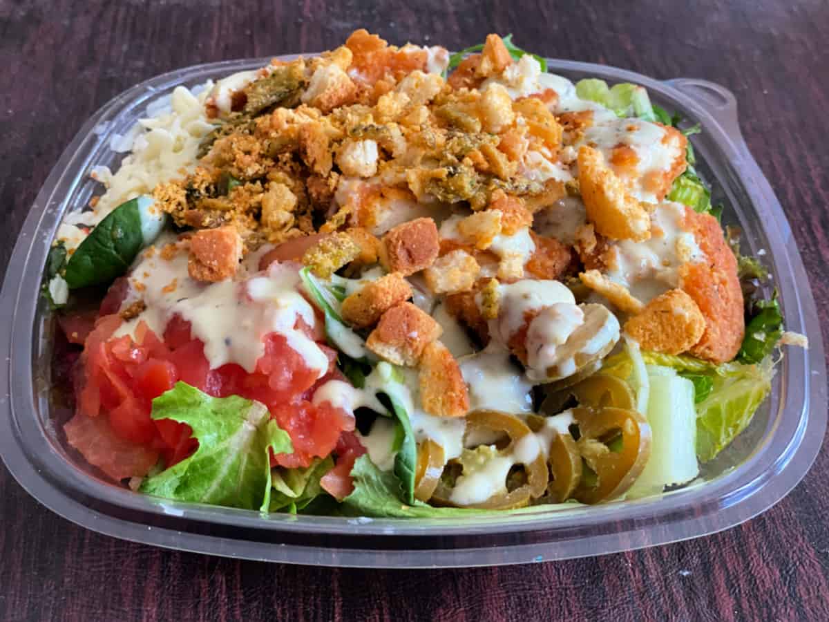 Do Wendy's salad calories include dressing? - Foodly