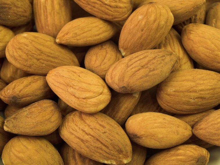 Do almonds stop grey hair?