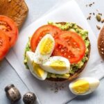 Do athletes skip breakfast?