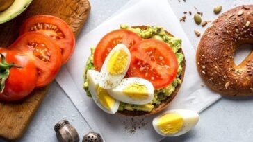 Do athletes skip breakfast?