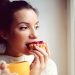 Do bananas slow metabolism?