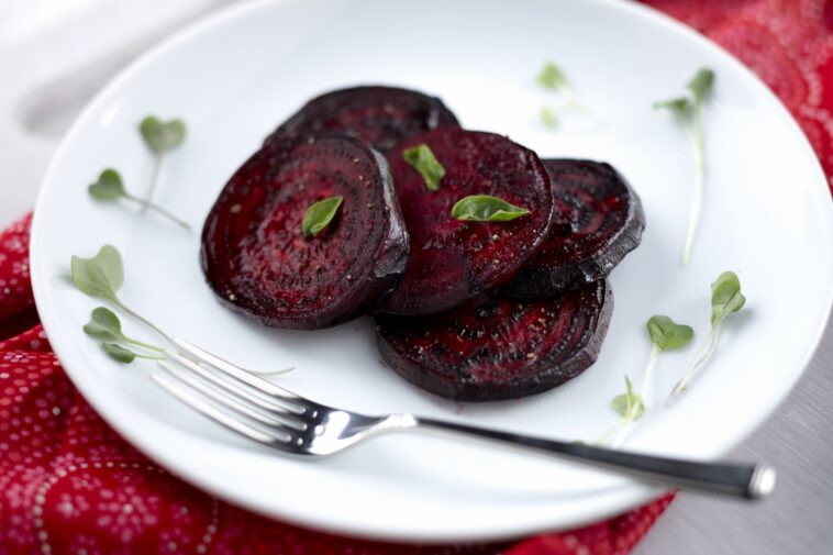 Do beets make you poop?