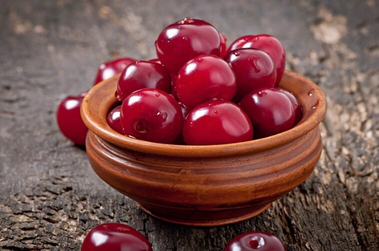 Do bing cherries give you gas?
