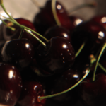 Do cherries help you lose belly fat?