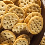 Do crackers freeze well?