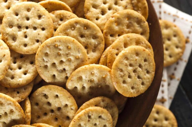 Do crackers freeze well?