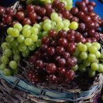 Do grapes cause gas?