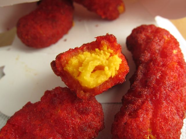 Do they still sell mac n Cheetos?