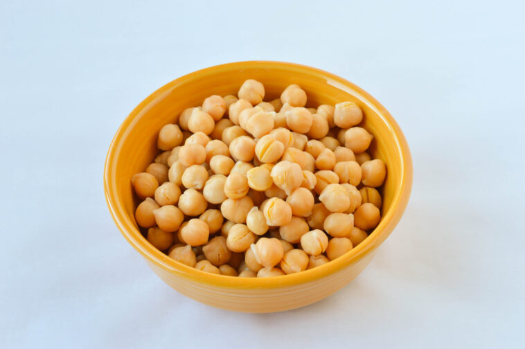 Do you rinse canned chickpeas?
