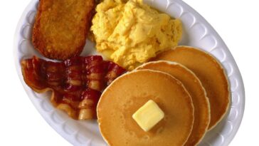 Does 7-Eleven have flour?