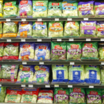 Does Aldi have bagged salads?