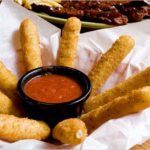 Does Applebee's have mozzarella sticks?