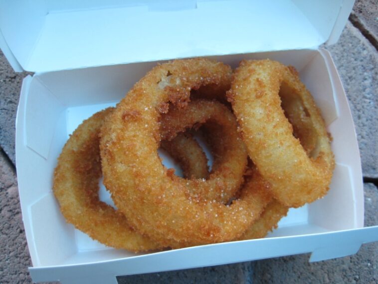 Does Arbys have onion rings?