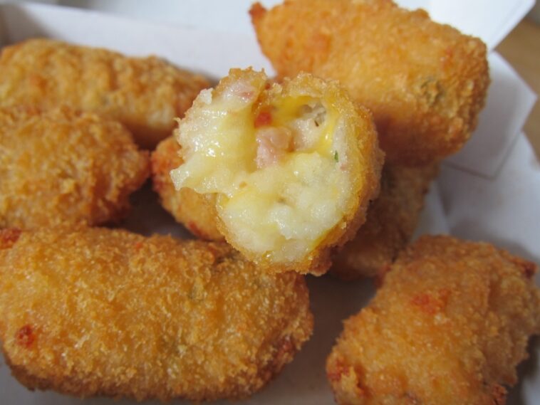 Does Burger King have loaded tater tots?