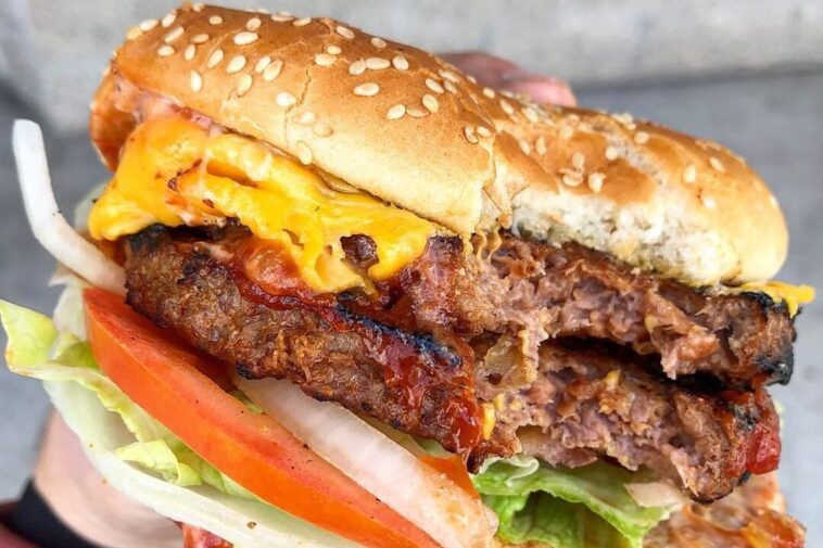 Does Carl's Jr have fake meat?