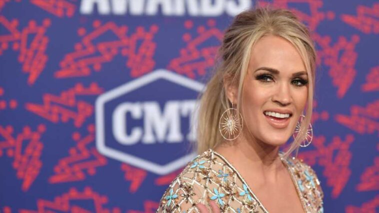 Does Carrie Underwood have health problems?