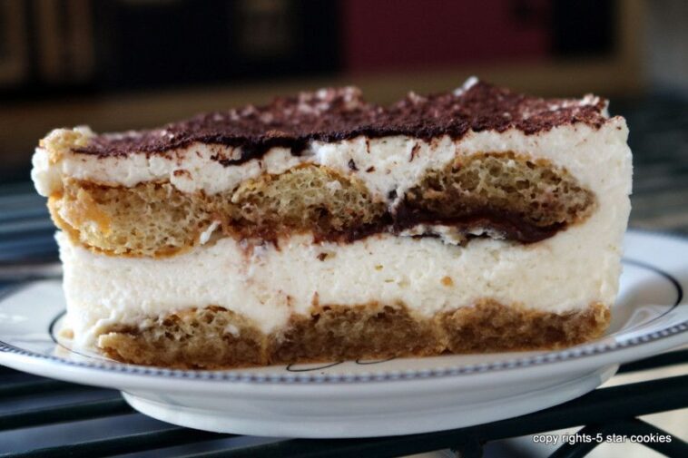 Does Cheesecake Factory tiramisu have alcohol?