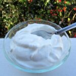 Does Chobani yogurt have artificial sweeteners?