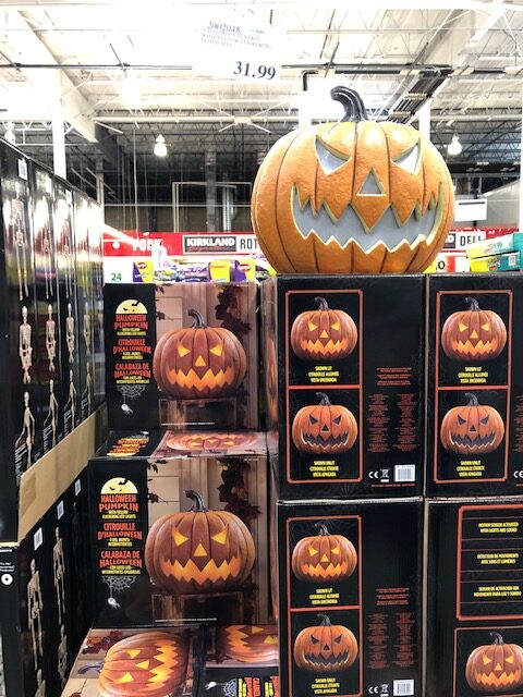 Does Costco have Halloween decorations?