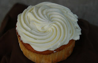 Does Costco have vanilla cupcakes?