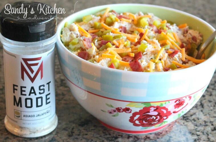 Does Costco sell egg salad?