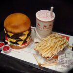 Does In-N-Out make 4x4?