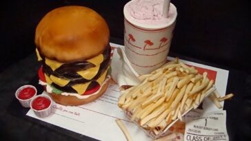 Does In-N-Out make 4x4?