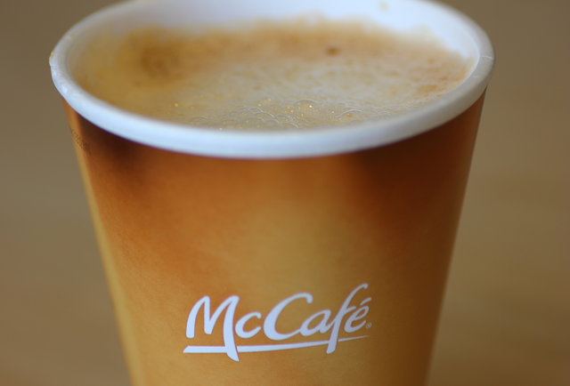 Does McDonald's Pumpkin Spice Latte have caffeine? - Foodly
