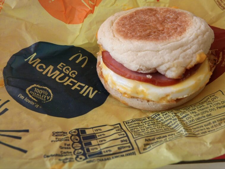 Does McDonald's serve breakfast all day 2022?