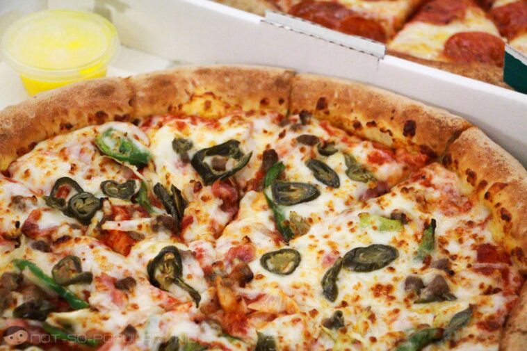 Does Papa John's have cauliflower pizza?