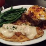 Does Ruby Tuesday have baked potatoes?