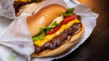 Does Shake Shack have a sauce?