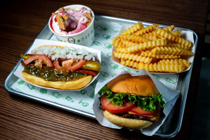 Does Shake Shack have healthy options?