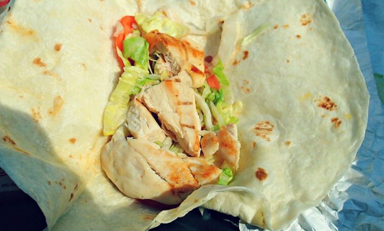 Does Sonic have chicken wraps?