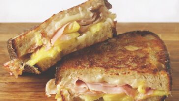 Does Sonic make a grilled cheese?