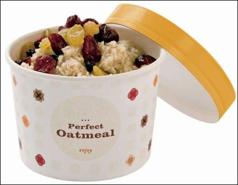 Does Starbucks oatmeal have protein?