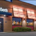 Does Walker Hayes appear in the Applebee's commercial?