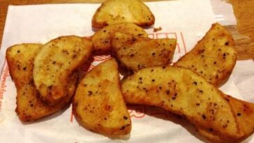 Does Wendy's serve potato wedges all day?