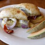 Does Wendy's still sell chicken Go wraps?