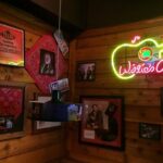 Does Willie Nelson own Texas Roadhouse?