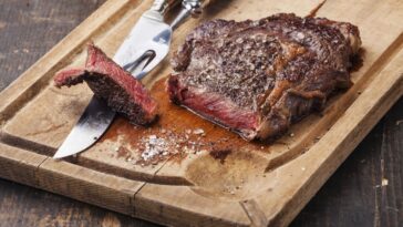 Does a medium steak have blood?