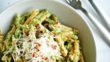 Does cauliflower pasta have less calories?