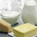 Does cutting out chocolate lose weight?