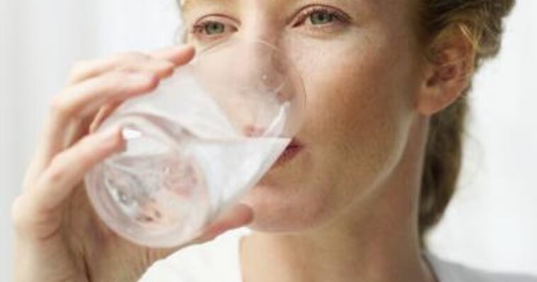 Does drinking water burn calories?