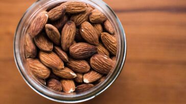 Does eating almonds make your skin better?