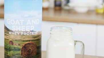 Does kefir contain whey protein?