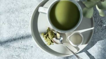 Does matcha tea make you poop?