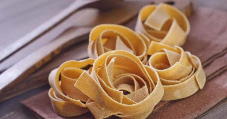 Does pasta make you gain belly fat?